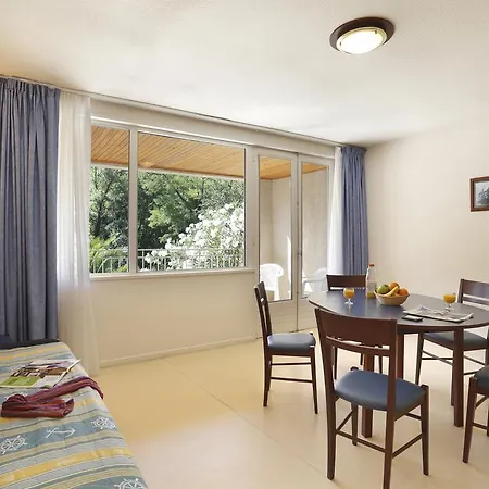 Aparthotel Vacanceole - Le Domaine De Chames - Pont D'arc 3*