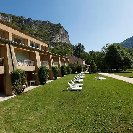 Aparthotel Vacanceole - Le Domaine De Chames - Pont D'arc 3*