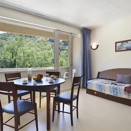 Aparthotel Vacanceole - Le Domaine De Chames - Pont D'arc 2*