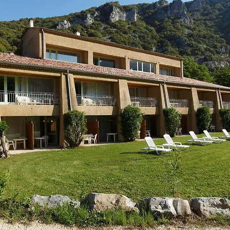 Hotel apartamentowy Vacanceole - Le Domaine De Chames - Pont D'arc Vallon-Pont-dʼArc