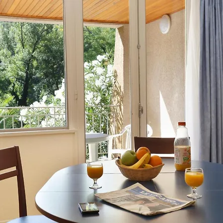 Vacanceole - Le Domaine De Chames - Pont D'arc Aparthotel